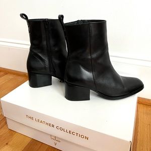 Size 7 Lulus Cabo Booties/Boots in black